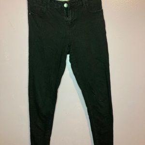 Black skinny jeans